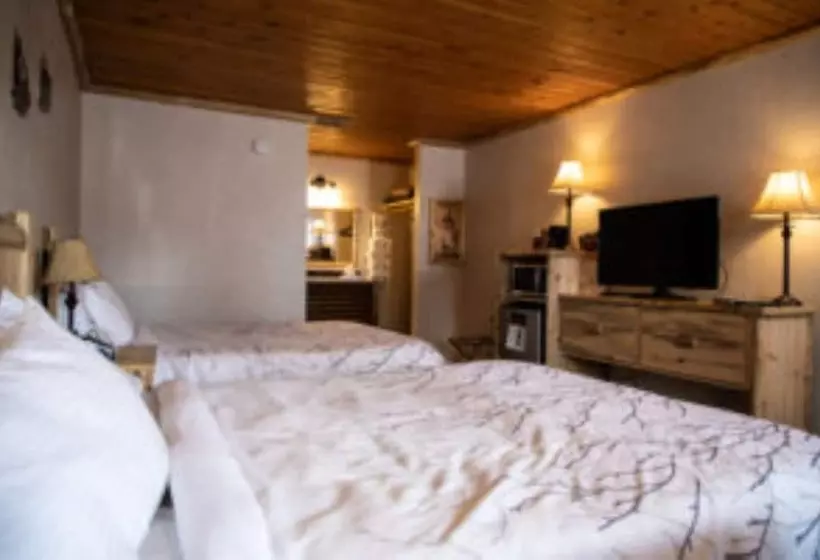 モーテル Mountain Village Lodge