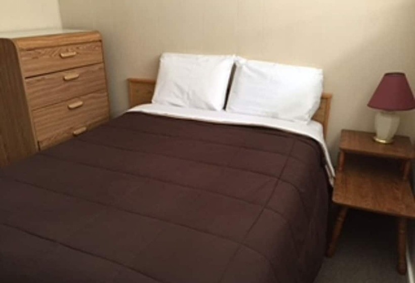 Trail Motel & Rv Park