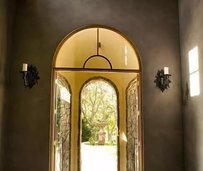 Aamiaismajoitus (B&B) Abbie's Byron Bay Villa