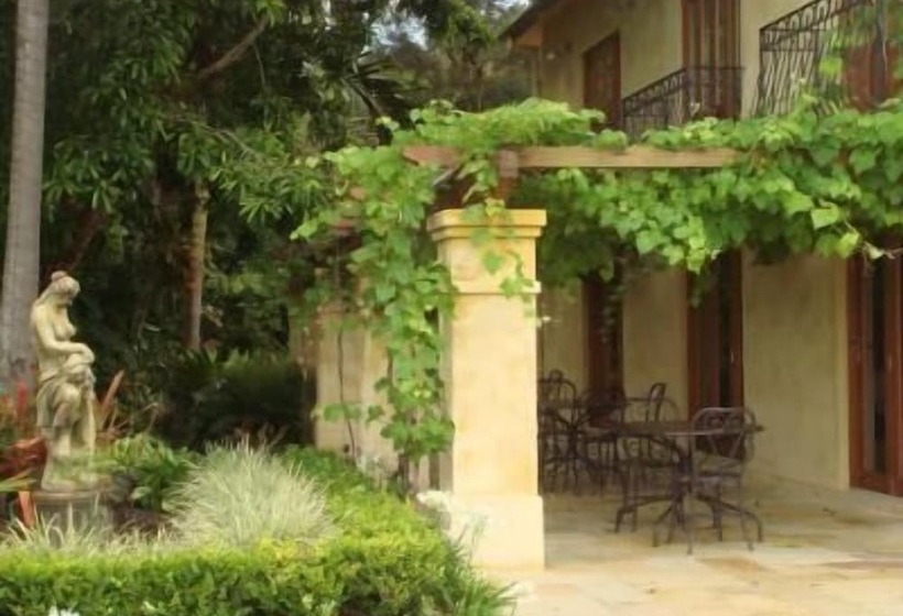 住宿加早餐 Abbie's Byron Bay Villa