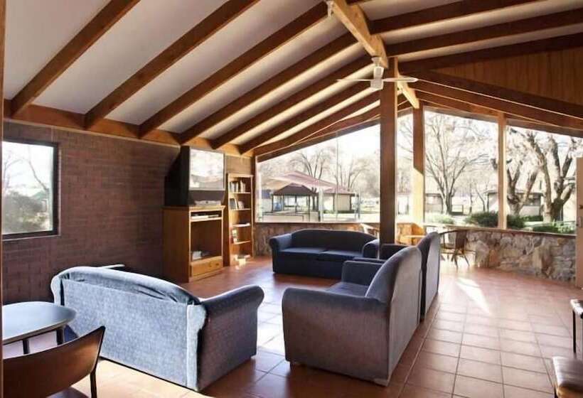 בית מלון כפרי The Park Mount Beauty