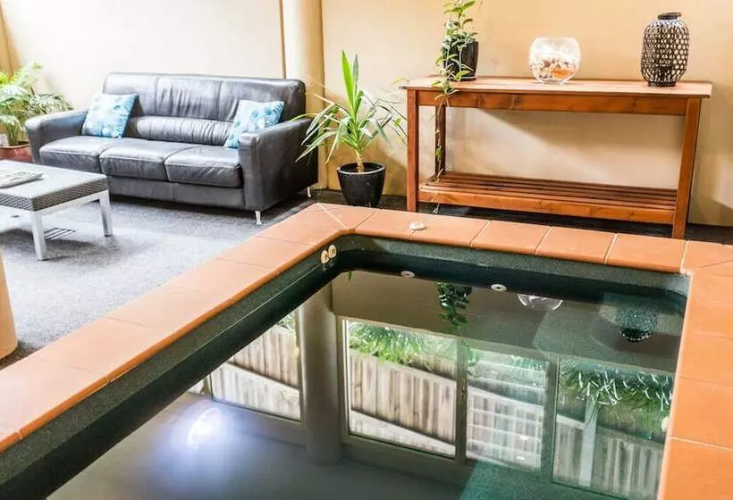 ペンション Eugenies Inverloch