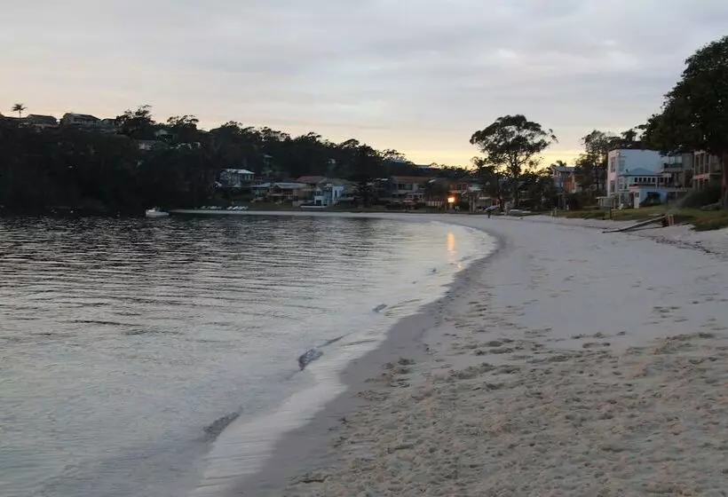 ペンション Salamander Beach Accommodation Adults Only