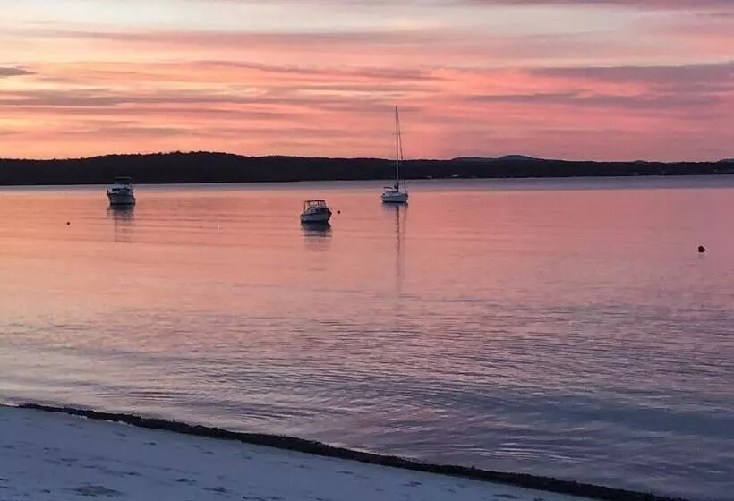 ペンション Salamander Beach Accommodation Adults Only