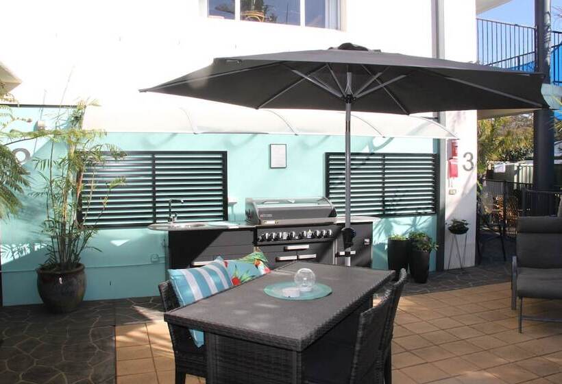 펜션 Salamander Beach Accommodation Adults Only