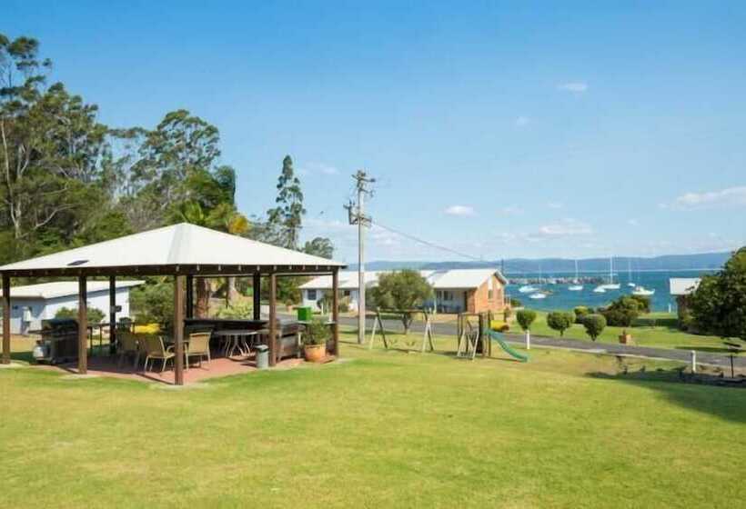 Quarantine Bay Beach Cottages