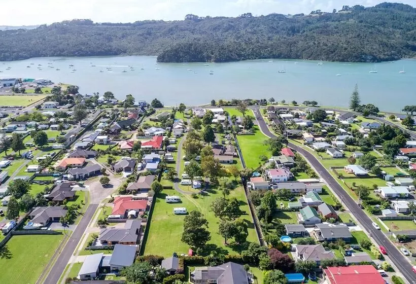 Lomakeskus Harbourside Holiday Park