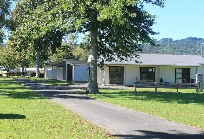 Lomakeskus Harbourside Holiday Park