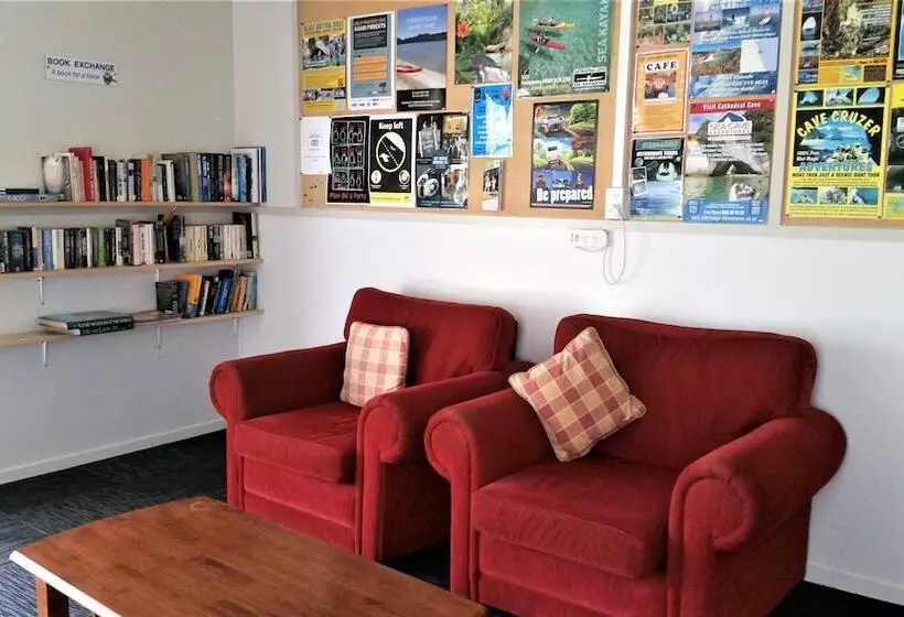 Lomakeskus Harbourside Holiday Park