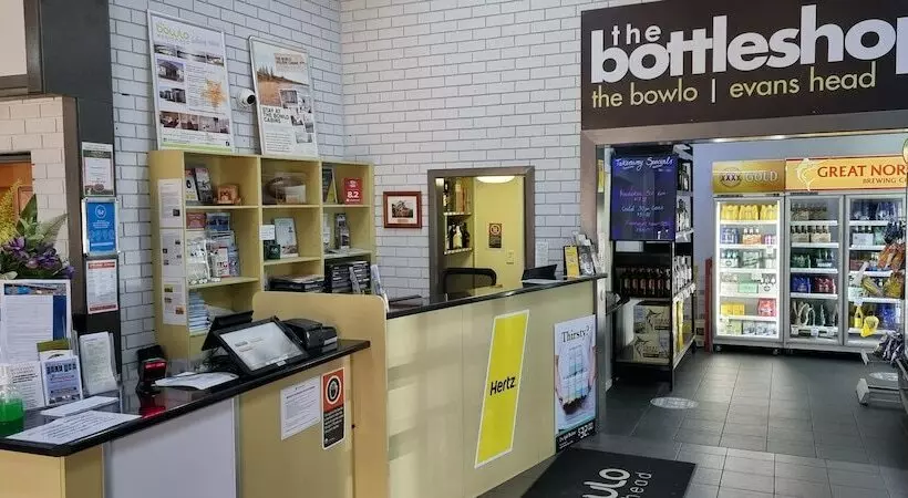 The Bowlo Holiday Cabins