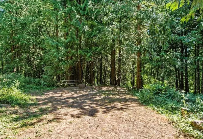 Chehalis Camping Resort Cottage 5