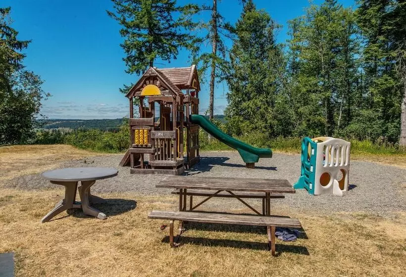 Chehalis Camping Resort Cottage 5