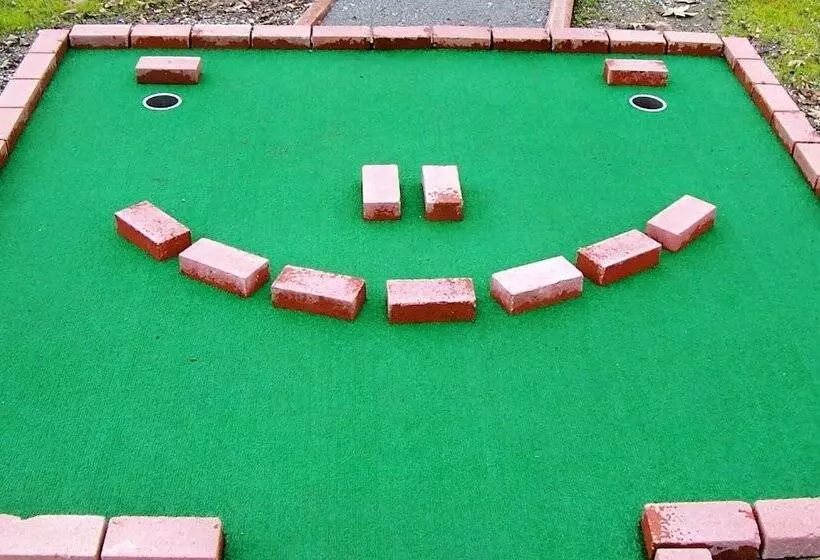 Hotelli Morgan Hill Rv Resort   Campsite