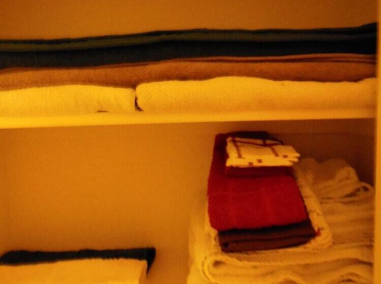 Hotel Desert Trails Luxury Suites