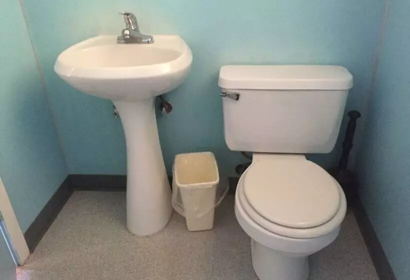 Motelli Dunsmuir Lodge