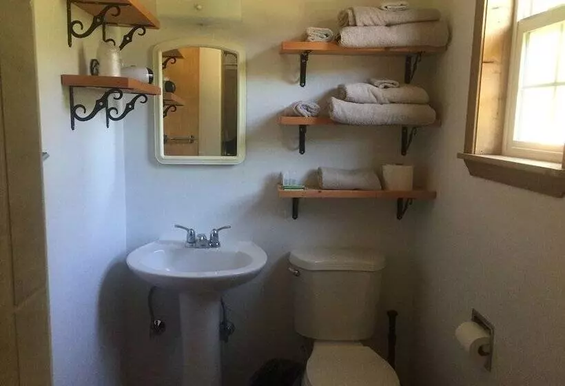 Motelli Dunsmuir Lodge