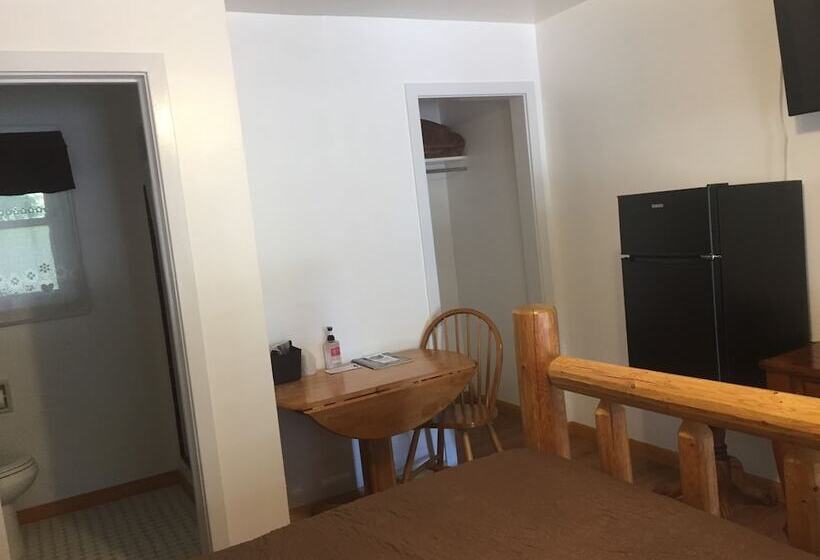 モーテル Dunsmuir Lodge