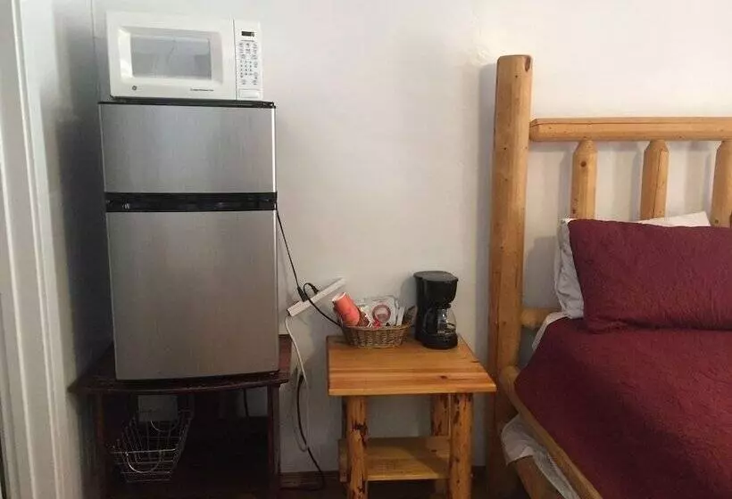 Motelli Dunsmuir Lodge