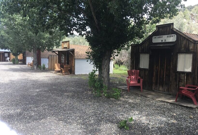 汽车旅馆  Virginia Creek Settlement