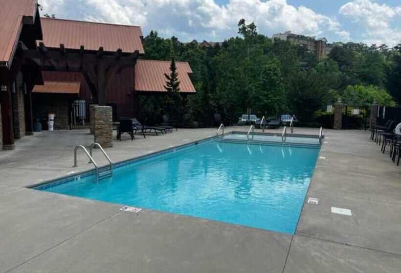 Bear Cove Falls #4133