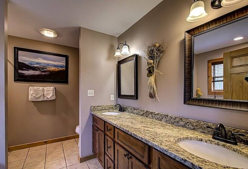 Bear Cove Falls #4133