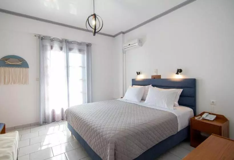 هتل Iro S Residence