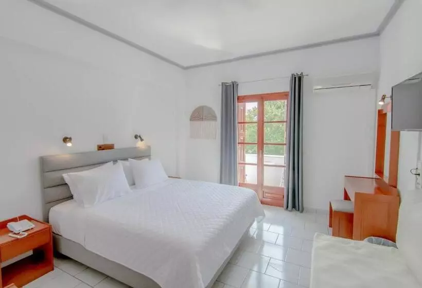 هتل Iro S Residence