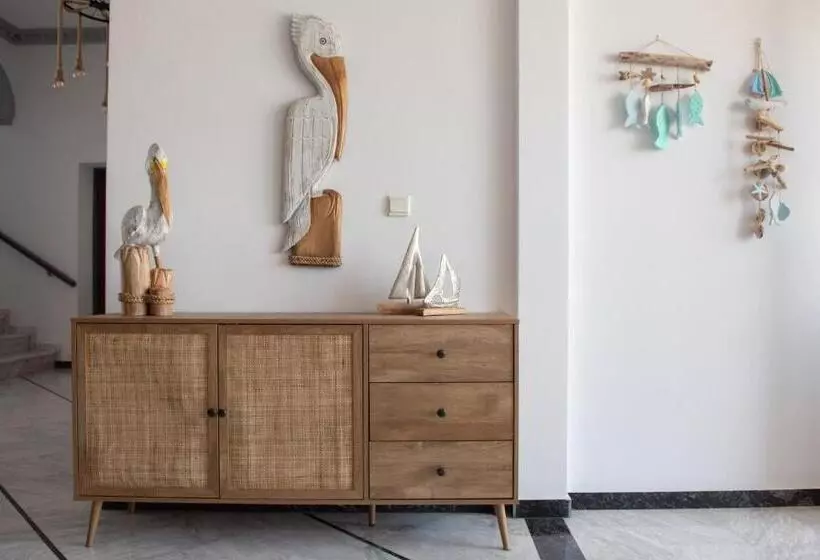 هتل Iro S Residence