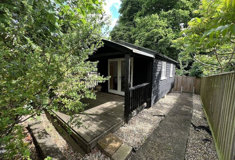 Stone Cottages With Garden And Parking