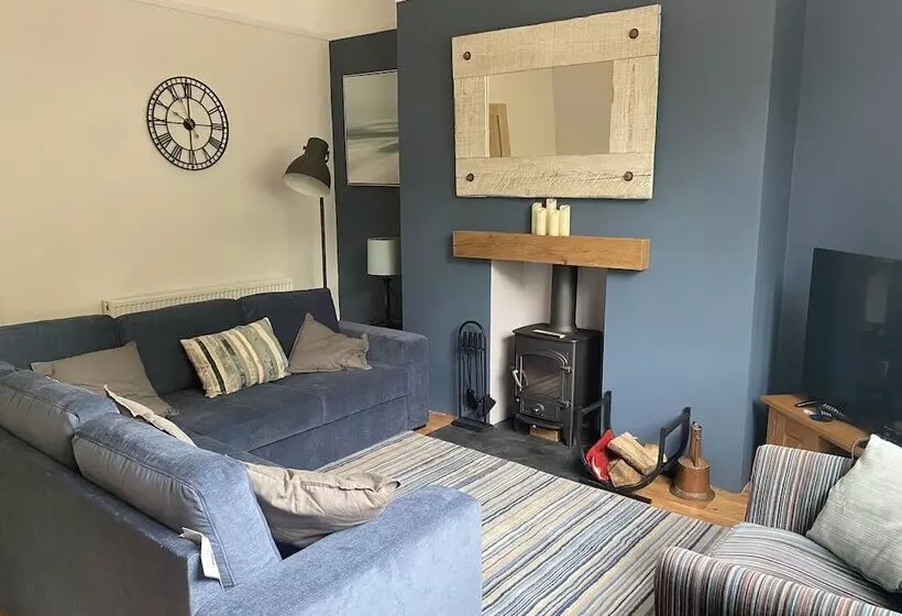 Stone Cottages With Garden And Parking