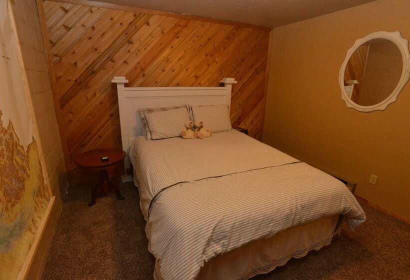 The Park Chalet By Casago Mccall  Donerightmanagement