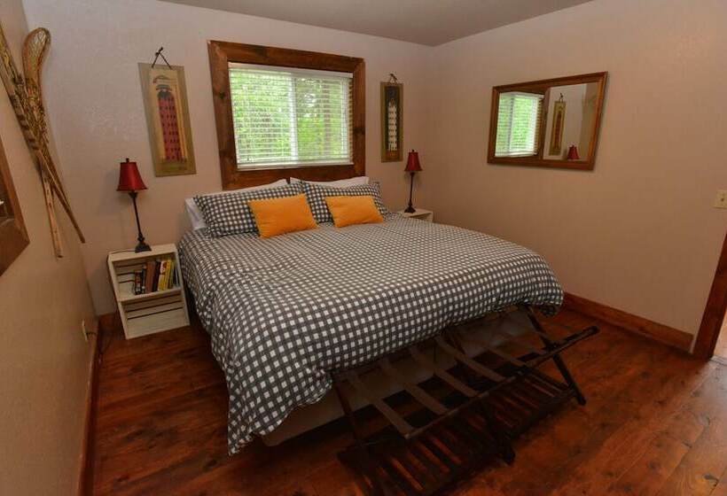 The Park Chalet By Casago Mccall  Donerightmanagement