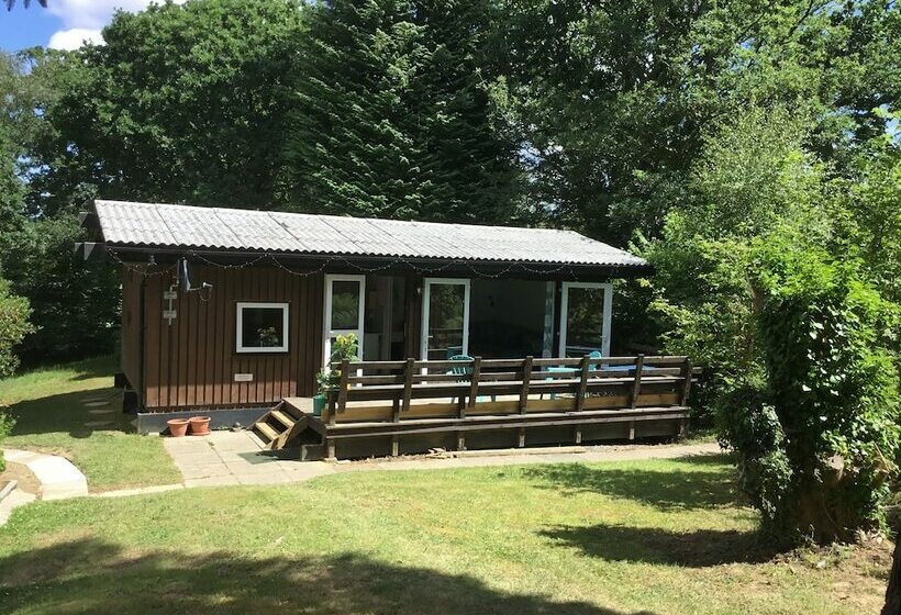 Caban Bach  The Little Cabin Cosy Cabin With Huge Sunny Deck