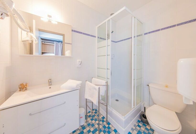 בית מלון כפרי Land Azur