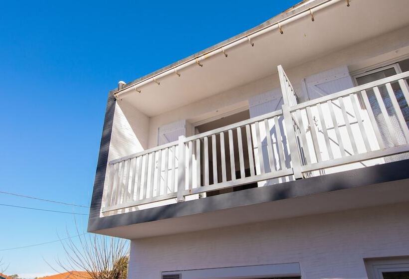 בית מלון כפרי Land Azur