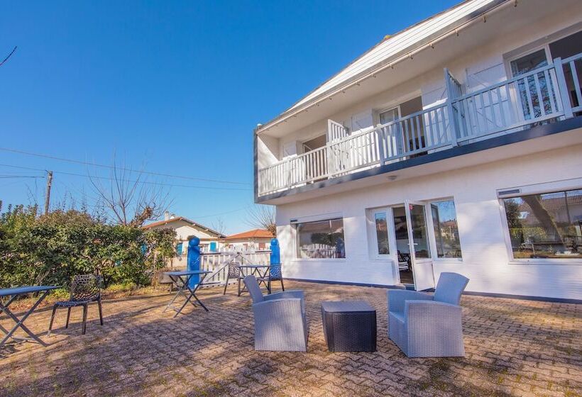 בית מלון כפרי Land Azur