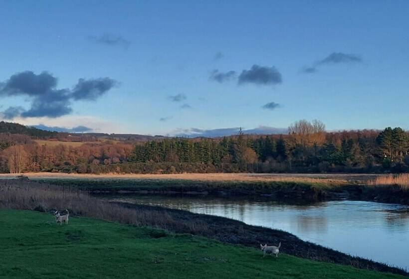 Hôtel Delighful, Cosy Caravan With Sea View In Monreith