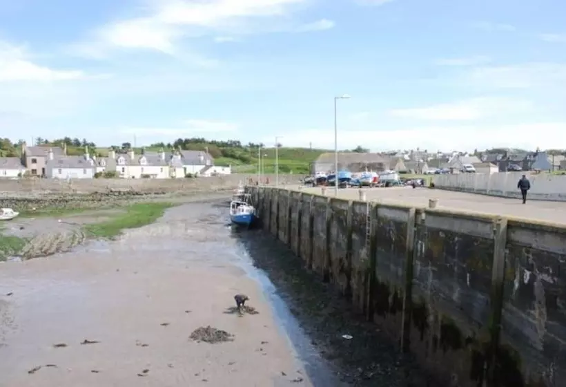 ホテル Delighful, Cosy Caravan With Sea View In Monreith