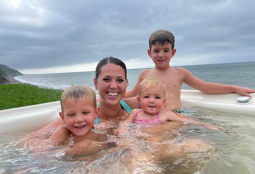 ホテル King Halibut Lodge