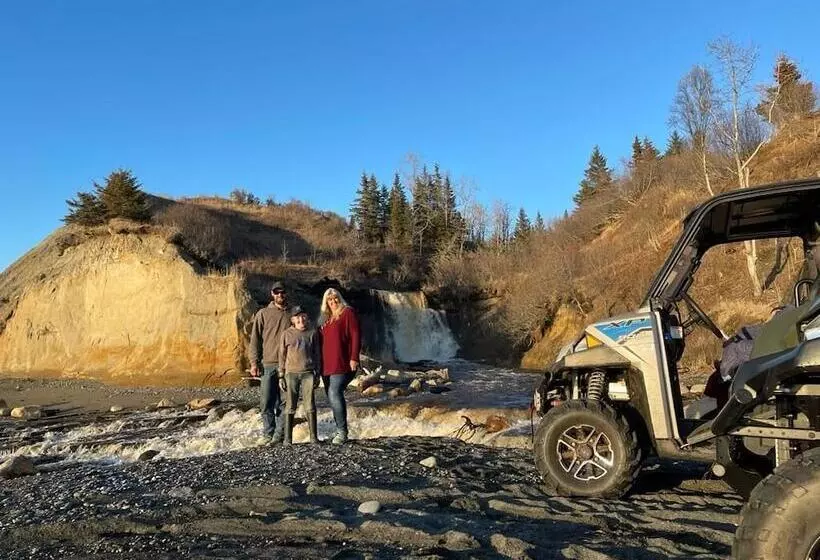 Hotelli King Halibut Lodge