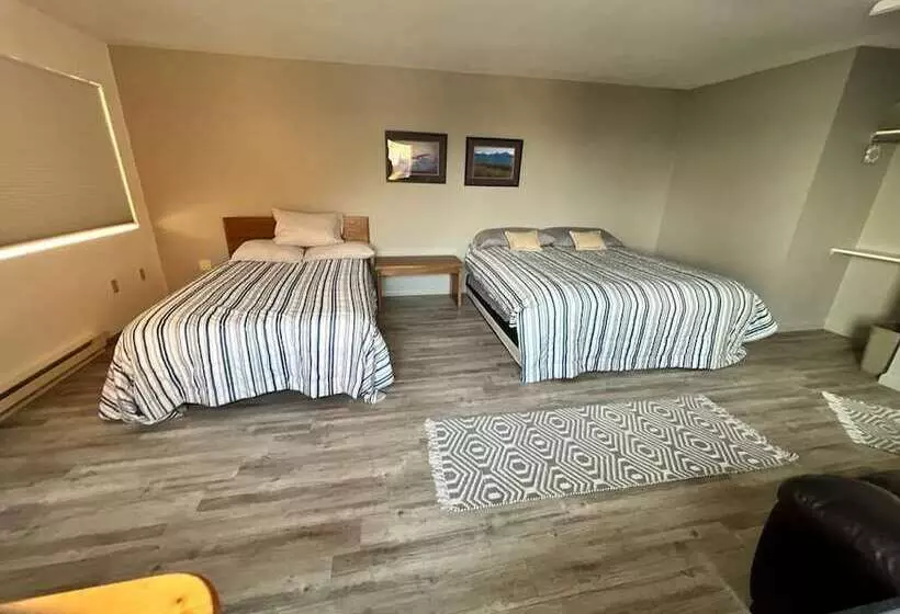 Hotelli King Halibut Lodge