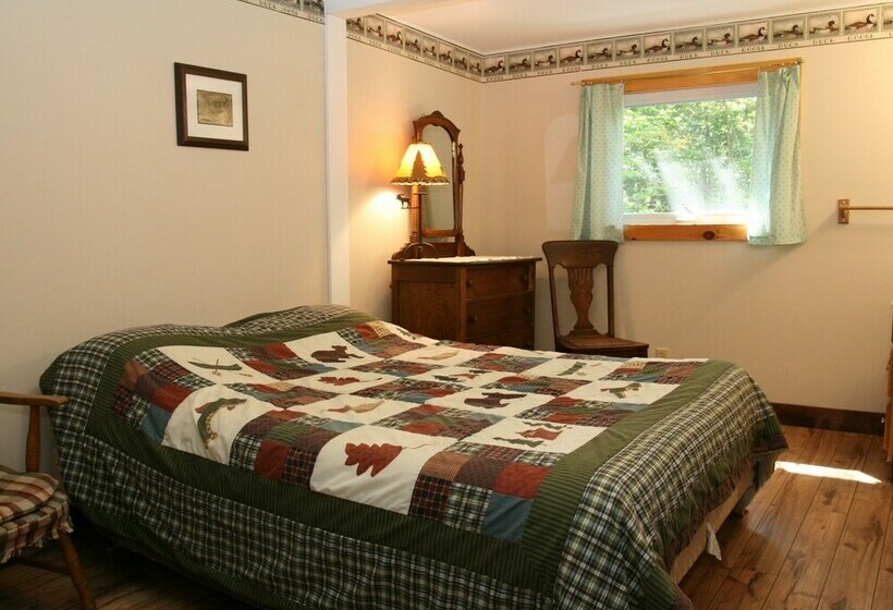 Journeys End Lodging Cabins