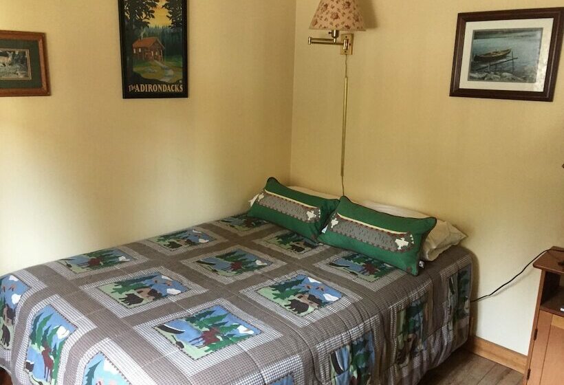 Journeys End Lodging Cabins