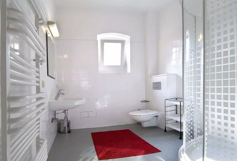 Apartamenty Pomarańczarnia