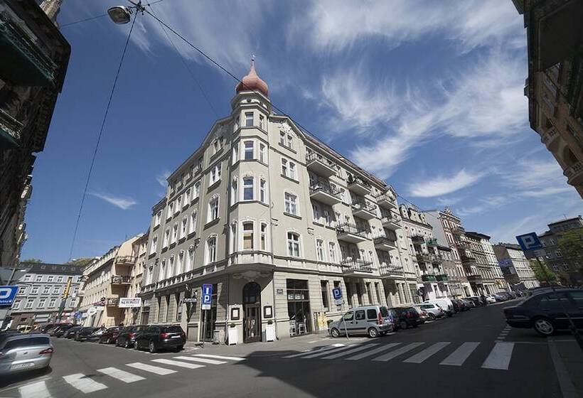 Apartamenty Pomarańczarnia