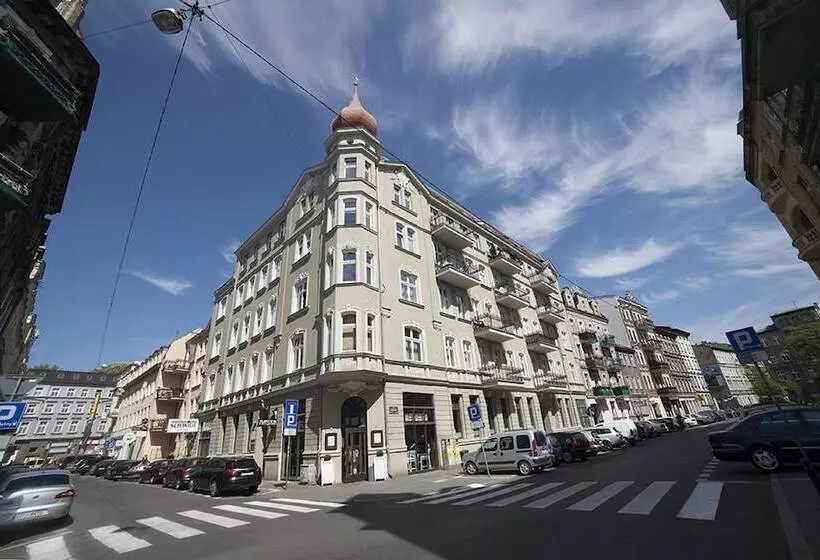 Apartamenty Pomarańczarnia