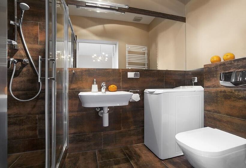 Apartamenty Pomarańczarnia