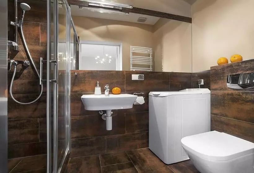 Apartamenty Pomarańczarnia