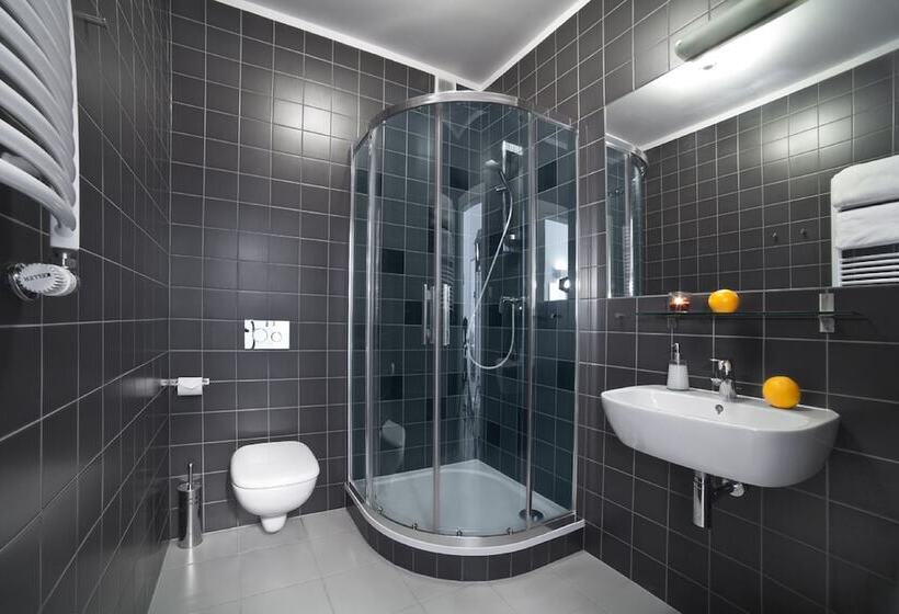 Apartamenty Pomarańczarnia