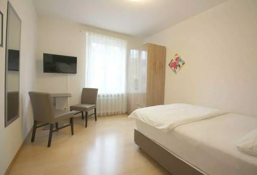 Apartments Swiss Star Aussersihl